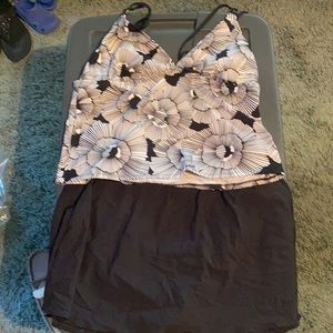 2 Piece Tankini EUC TopXL/Bottom18